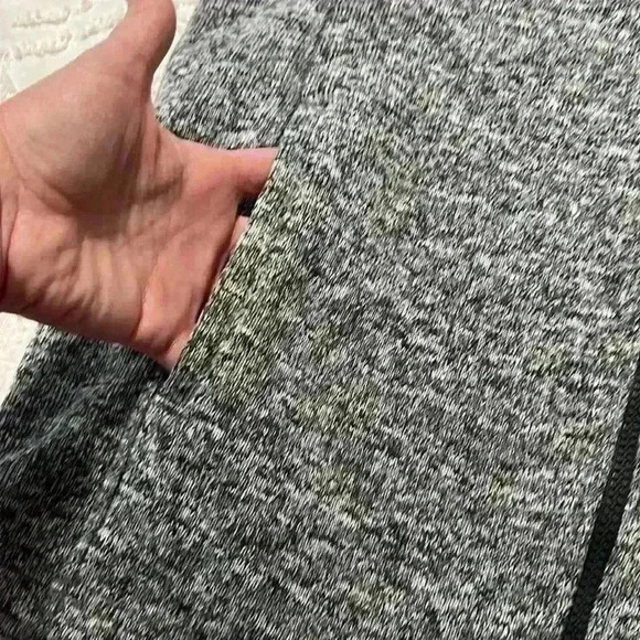 Eddie Bauer Men's Medium Fleece Sweater Vest Heather Gray Zip Up - Picture 5 of 9